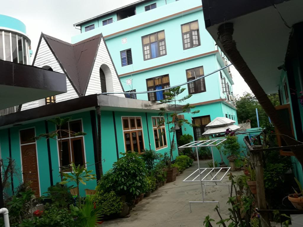 Gold Star Hotel Nyaung Shwe Eksteriør bilde