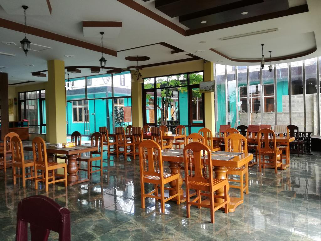 Gold Star Hotel Nyaung Shwe Eksteriør bilde