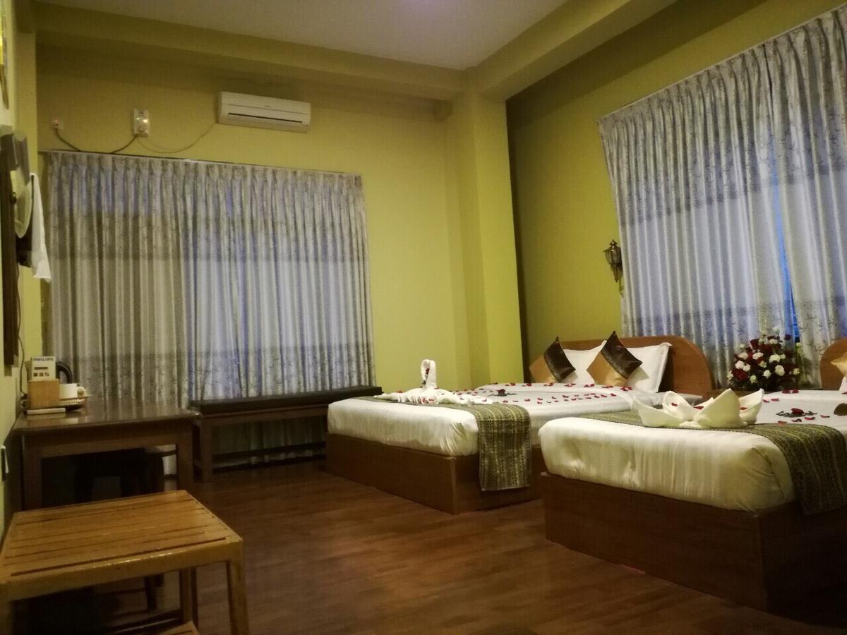 Gold Star Hotel Nyaung Shwe Eksteriør bilde